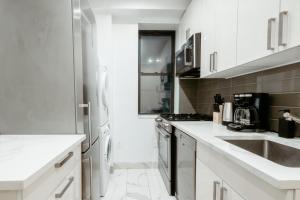Spacious 3BR Upper West Side Apt - Steps from Central Park