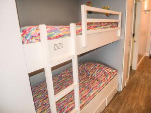 Pelican Beach 0108 by Pelican Beach Management