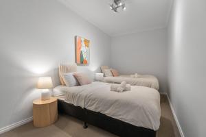 Central urban nest with pool gym pool free parking