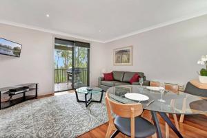 Villa Burgundy with Free Wine Tasting