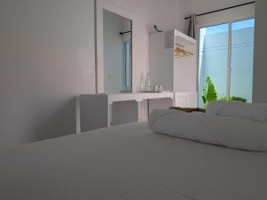Avi Guesthouse
