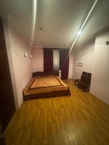 Big Appartment In Vake For Living Or Office work