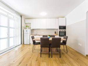 Two Bedroom Apartment With Private Pool