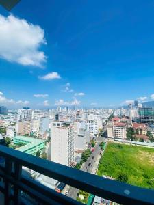 Seashore Family Apartments Opposite to My Khe Beach