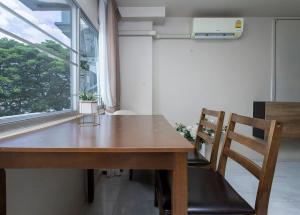 Nimman Balcony Best Location Quiet Street