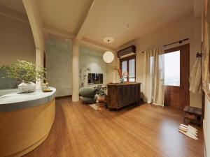 Homestay Quận 1, không gian tối giản, yên tĩnh