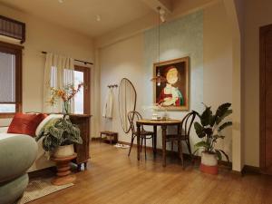 Homestay Quận 1, không gian tối giản, yên tĩnh