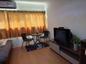 Popular Muang Thong C5