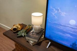 Quiet, minimalist space - Homestay District 1