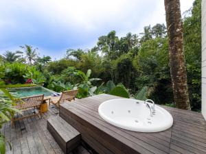 Two Bedroom Private Pool Villa Batukaru