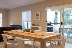 Parkview - Coastal Comfort by the National Park