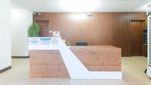 RedDoorz at RJs Bldg near Lyceum Gen Trias Cavite