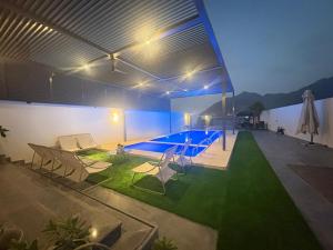 Marina & Mountain View 4BR Private Villa