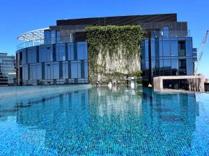 Grand Bayview Corporate Residency