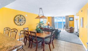 Crescent Shores S 1811