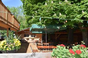 Gasthaus und Pension Halli-Galli