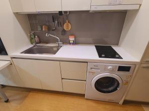 Dangsan Station 1 minute !