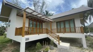 Chaloklum Canal Villa