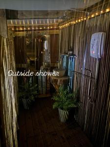 Pear Tree Hut at Carr house farm