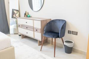 Modern 1BHK Apartment in Pantheon JVC by Czechin