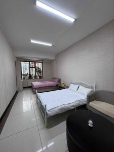 UB NEST - family room