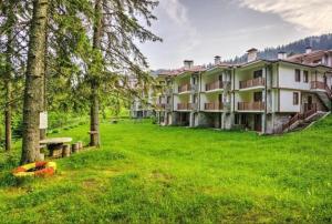 Aparthotel Raikov Ski Lodge