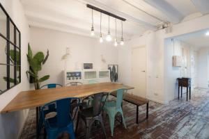 Stay U-nique Roger Llúria