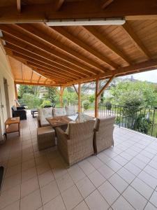 Le Point central - Terrasse - Proche de Colmar