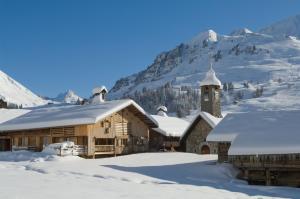 Appart'hotels Le Roc Des Tours : Appartement 1 Chambre avec Accès au Spa (4 Adultes)