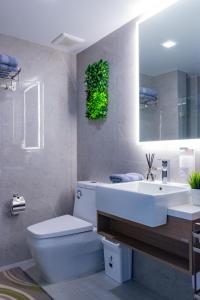 dusit D2 Garden Bliss Pool Gym WiFi