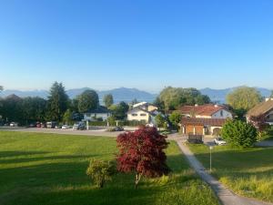 Designer-Oberstüberl mit Seeblick auf den Chiemsee & Alpenpanorama