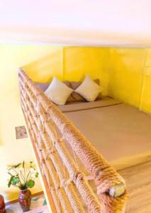 NEAR Ben Thanh Market - 2Beds Vintage Duplex