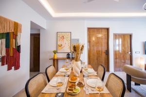 The Urban Bloom - Spacious 4BHK Near Metro and CyberHub