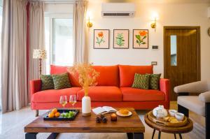 The Urban Bloom by The Blue Kite - 4 & 2 BHK Fully Serviced Apartments in DLF Phase 3, Gurugram