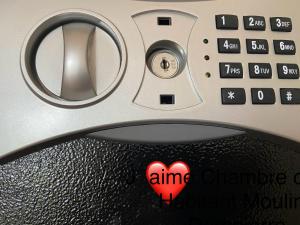 CHAMBRE SUITE - Entrée INDÉPENDANTE - Wifi Tv Sport - Chez L habitant