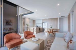 Gabba Oasis - Luxury 3BR Apt & Pool