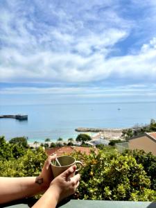 Sea view studio 5 minutes from Monaco and the beach