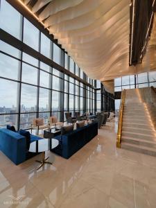 Brand New 2 bedroom near Paragon