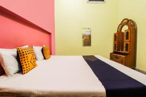 SPOT ON Maharani guest house