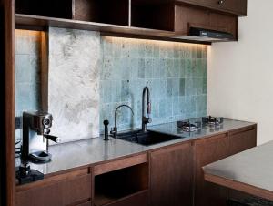 Luxury 3BR Villa with Pool & Hotel-Style, Berawa