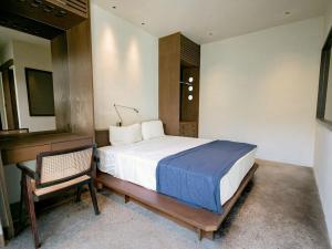 Luxury 3BR Villa with Pool & Hotel-Style, Berawa