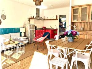 The Cliffs - Bannanas Longboard