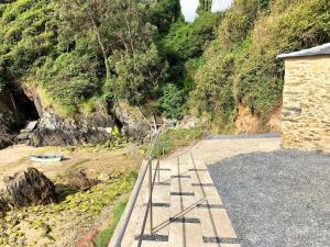The Cliffs - Cala Porto do Val