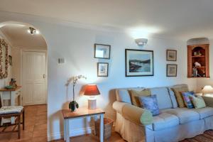 Finest Retreats - Nor Nour, Cawsand