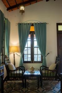 SaffronStays Tanjore - Heritage Home in Coorg