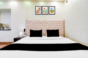 Hotel O Aspiring Inn Jyotirindra Nandi Metro Station