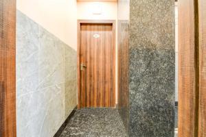 Hotel O Aspiring Inn Jyotirindra Nandi Metro Station