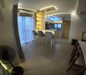 Casa Maria-River view -2 storey house