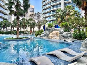 FIRST 1BR High Floor , Iconic Burj Khalifa