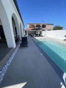 Holiday Home Olivarum with heated pool
